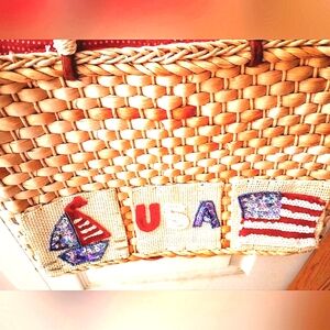 PATRIOTIC HAND BAG WOVEN WITH STRAW, NEW WITHOUT TAG, BEADS & SEQUIN WORK.